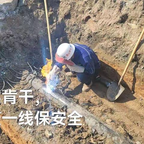 抗疫守城，坚守一线保安全