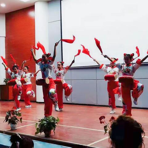 我们不一样   我们在一起，——天水市三中初中部举办2021元旦文艺汇演