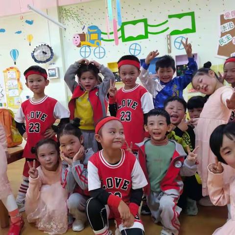 🎉大班期末汇演圆满结束，你们都是最棒的😊