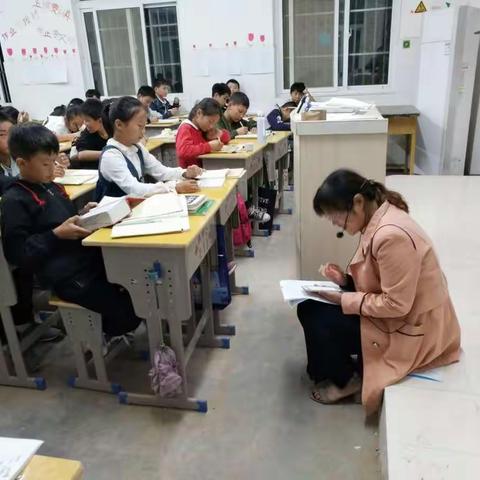 城关乡二中 教坛精英：  学生心目中的“好妈妈   ――徐永华