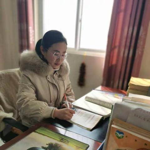 城关二中教坛新秀：慈母之光耀星空——  张铭然