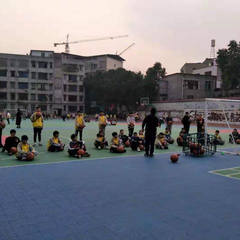 看我，篮球小少年——泸县立石中学初一男子篮球篇