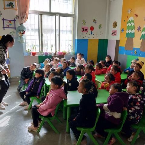 观摩中学习，交流中成长！甘江头乡中心幼儿园绘本公开课教学活动