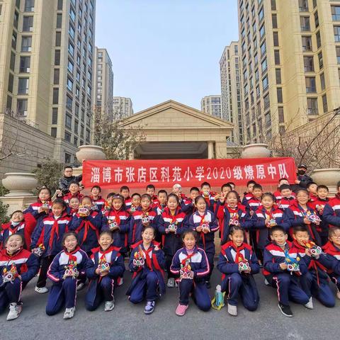 保文物、传文明，代代相传；小家庭、大社会，人人有责