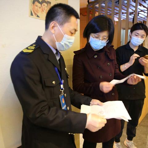 市场监管之声｜｜刘佳副区长对冷链食品疫情防控及节前食品安全工作进行督导检查