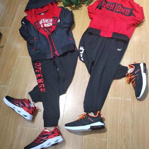 宝安四楼儿童新世界【361度童装专柜】喜迎中秋，现全场7.5折有需要的快来选购吧！