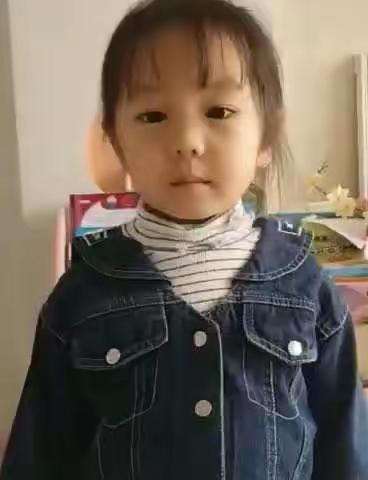 【停课不停学 宅家也欢乐】博兴一小校内幼儿园——中班组亲子陪伴活动推送《春天来了—天气变暖了》