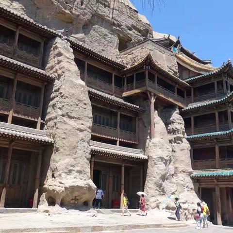 晋蒙七日侣行【七】千里迢迢，翻山越岭来看你：云冈石窟