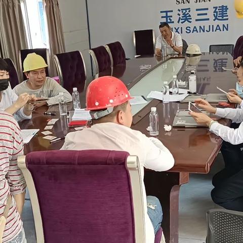 暖心服务 外拓开卡—万商汇支行持续开展云健宝卡上门开卡服务