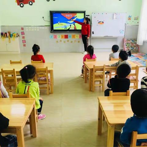 顺达幼儿园～了解中秋节的由来与习俗，绘画《谁的月饼口味多》