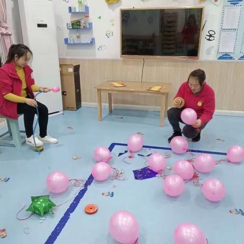 元旦快乐，快乐元旦                                   朝阳星城迪乐幼儿园小一班