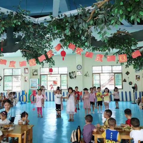 热烈祝贺进科幼儿园“国庆～中秋”幼儿分享会活动圆满成功