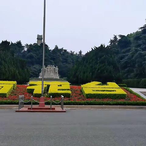 雨花台～南京雨花台风景名胜区位于南京市雨花台区北部中华门外。