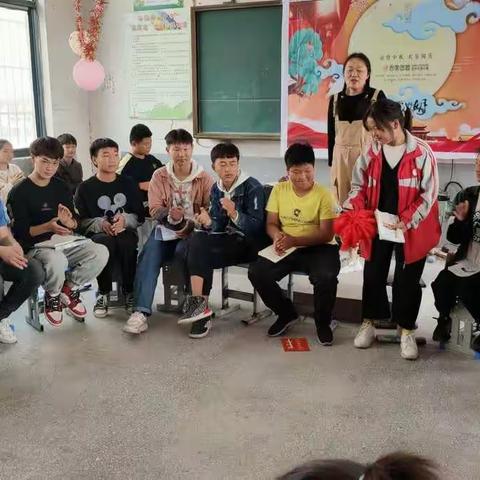 浓情中秋，欢乐国庆