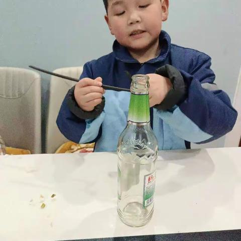 科学小实验之吸管大力士