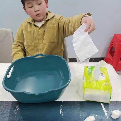 科学小实验之打不湿的纸