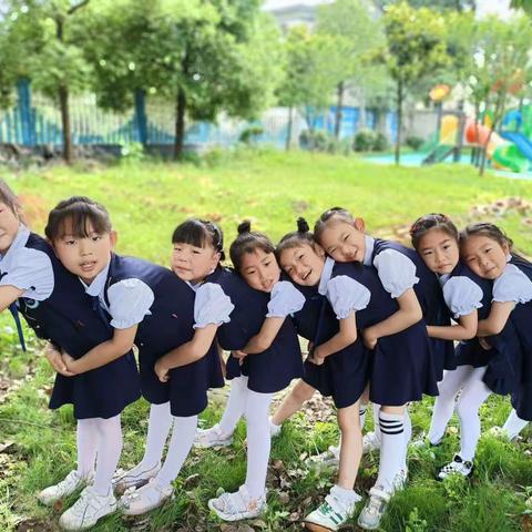 “别样毕业，不说再见”——贝尔幼儿园2022届果果二班毕业美篇