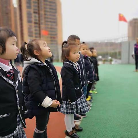 快乐的幼儿园💕