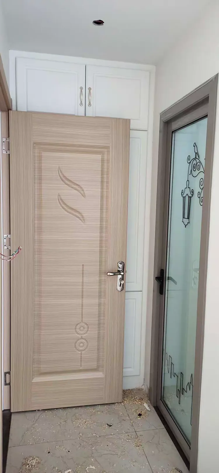 盈康竹木门,健康三代人,绿色环保零甲醛,您装新家住新房,值得信赖的