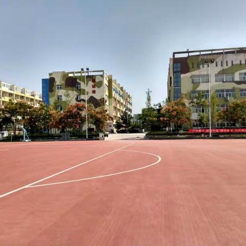 挥洒激情，释放青春———西安市东元路学校高一1班军训纪实