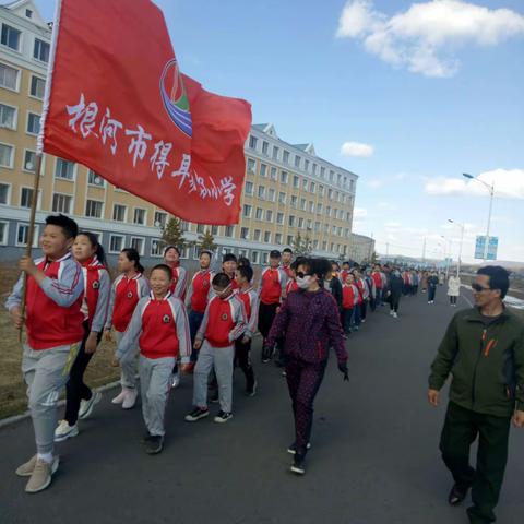 得耳布尔小学开展防火教育主题实践活动