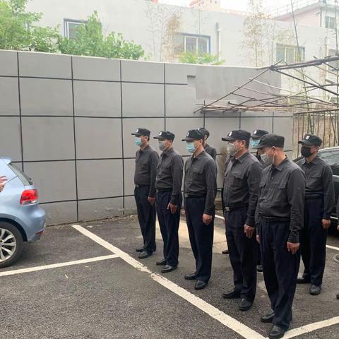 “迎两会·保安全”亚运村支行开展防冲闯应急演练