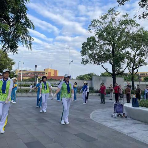 李荣绍-六约社区健身服务点的美篇