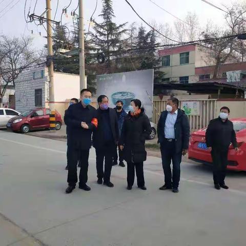 党旗在飘扬 党员在行动