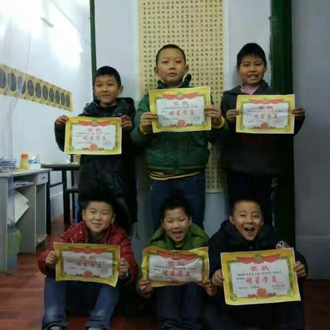 孩子从小学书法，结果如此惊人！