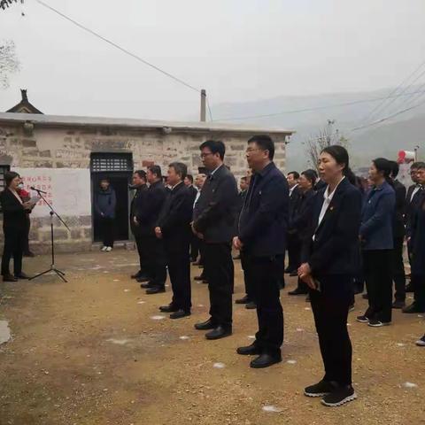 辉县市委理论学习中心组莅临拍石头乡红色教育基地开展集体学习暨党史学习教育实践活动