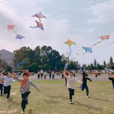 缤纷社团争妍光正 才华点亮烂漫童年