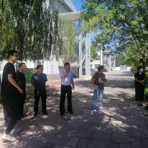 八场中学迎接区级过程性督导检查