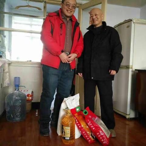 【河北创城·常态创建】南大街街道办事处吕祖庙社区区人大代表走访慰问辖区困难居民