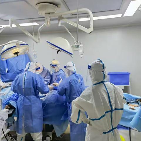 白衣执甲 丹心为矛：科尔沁区第一人民医院普外二科抗疫记录