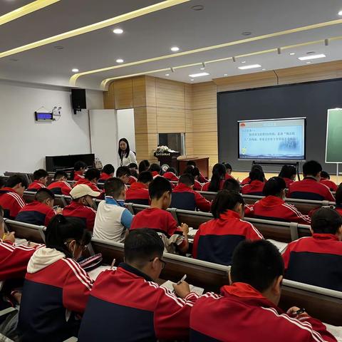 解读新课标内涵，探索教学新实践——襄阳市荆州街小学语文教研活动纪实