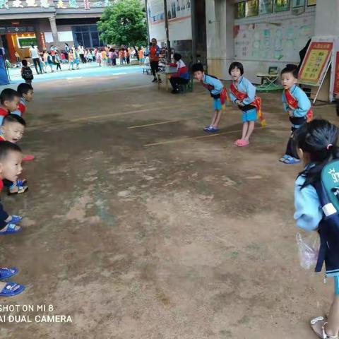 新时代幼儿园中3班第十周小宝贝的日常