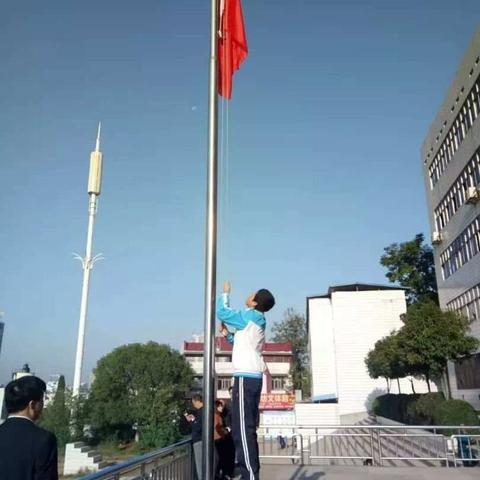 方法为上，笔尖溢彩一一《新高考形势下作文序列化备考》专题讲座
