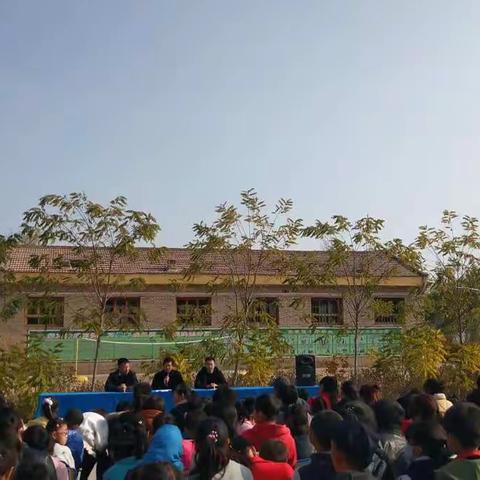 携手共育，温暖前行——古浪县永丰堡小学2019年秋学期期中家长会