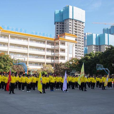 深情访谈，倍受鼓舞－－记海丰县教育工委书记、教育局党组书记、局长李建生同志莅临我校指导工作