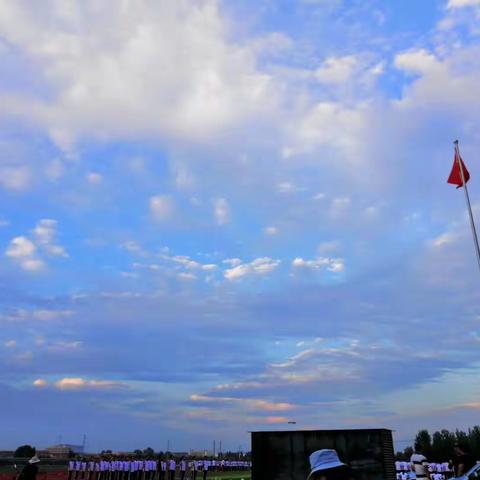 青春，我们在路上--大六班的运动会