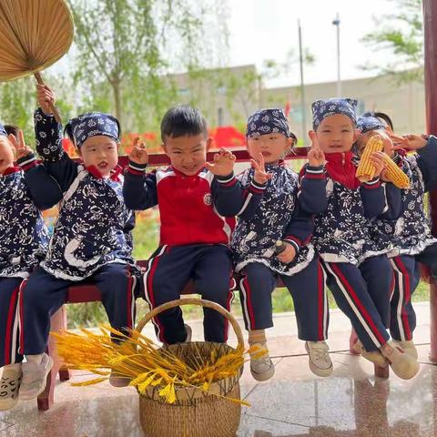 “当教育披上欺骗的外衣”——敦煌市幼儿园小八班