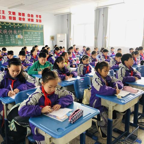 孟电小学举行写字、思维导图测试（副本）