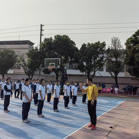 同课异构展风采，携手教研绽芳华———紫金县蓝塘中学、九和中学、瓦溪中学、瓦溪二中“同课异构”活动