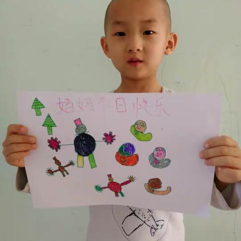 玛纳斯县园艺场中心幼儿园中二班“爱在心中 感恩最美”母亲节线上主题教育活动美篇