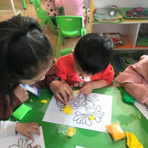 园艺场双语幼儿园小二班清明节主题教育活动