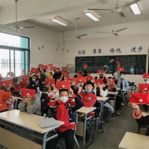 疫情防控    从我做起-------利民路小学六（7）班疫情防控正当时