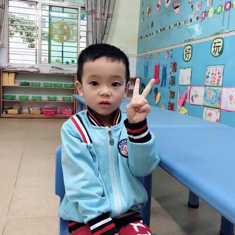 爱的阳光☀️我们与孩子们一起成长「文豪幼儿园—中一班」