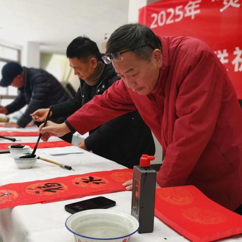 灵蛇送瑞春满衢江