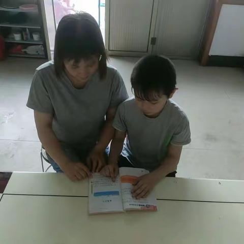 “家校携手共育，点亮孩子明天” 南和区十方院小学书香家庭亲子共读故事第六十二期