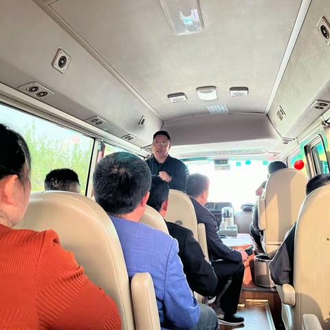 鹏泉街道办事处故事社区书记韩洪章带队章丘区参观学习人居环境整治